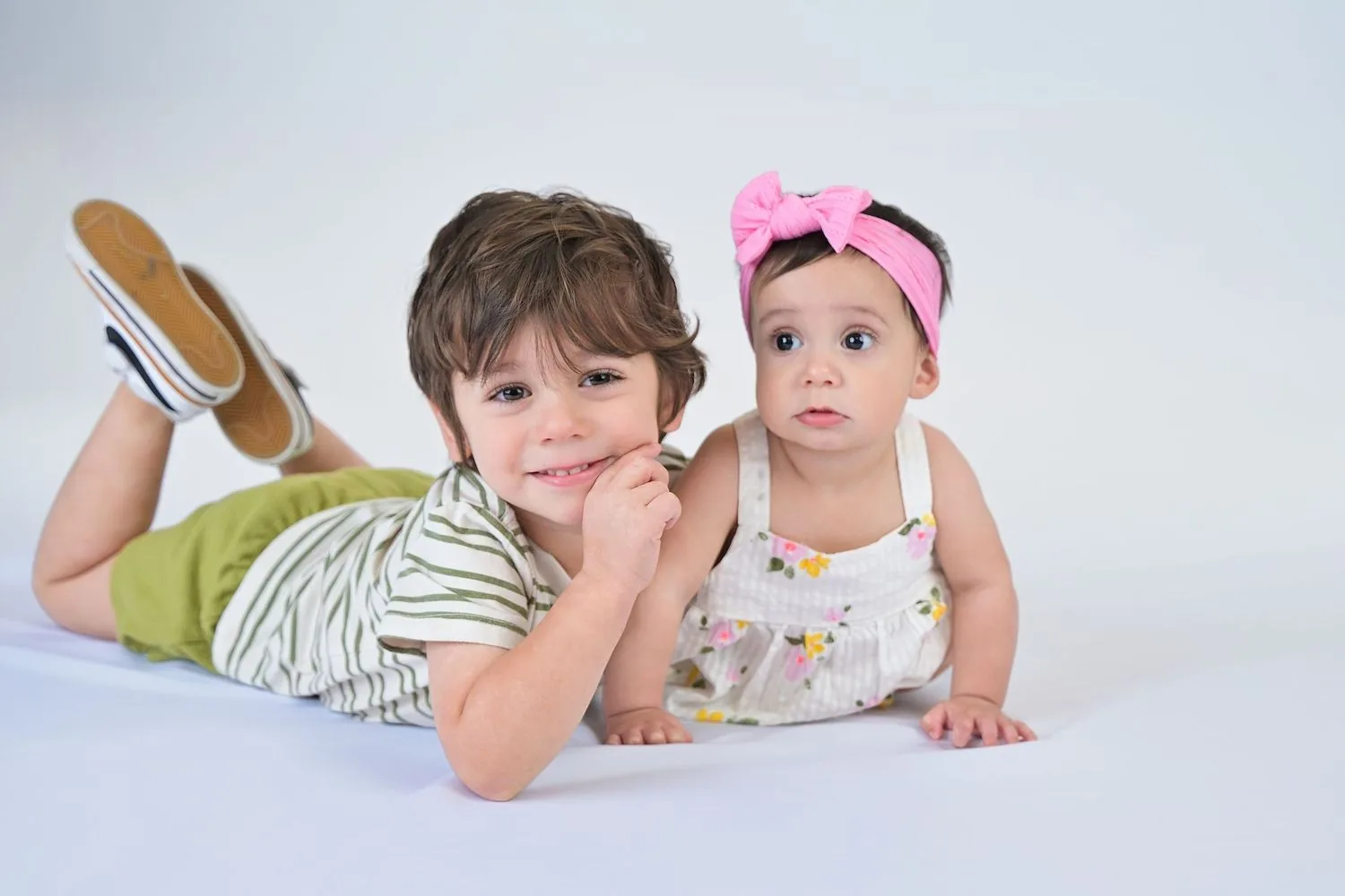 Patiently photographed infant or toddler portrait 3
