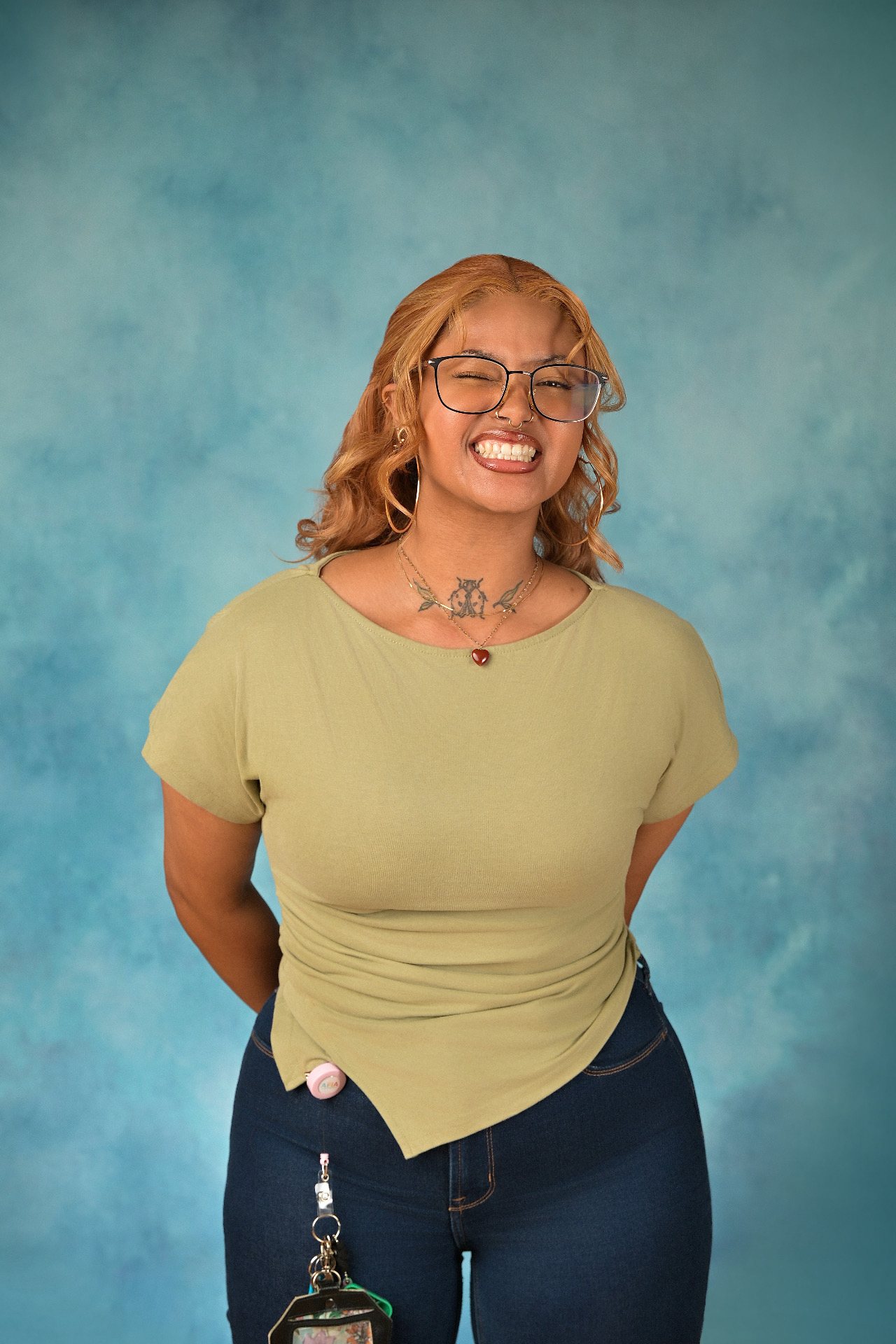 Teacher headshot example 1