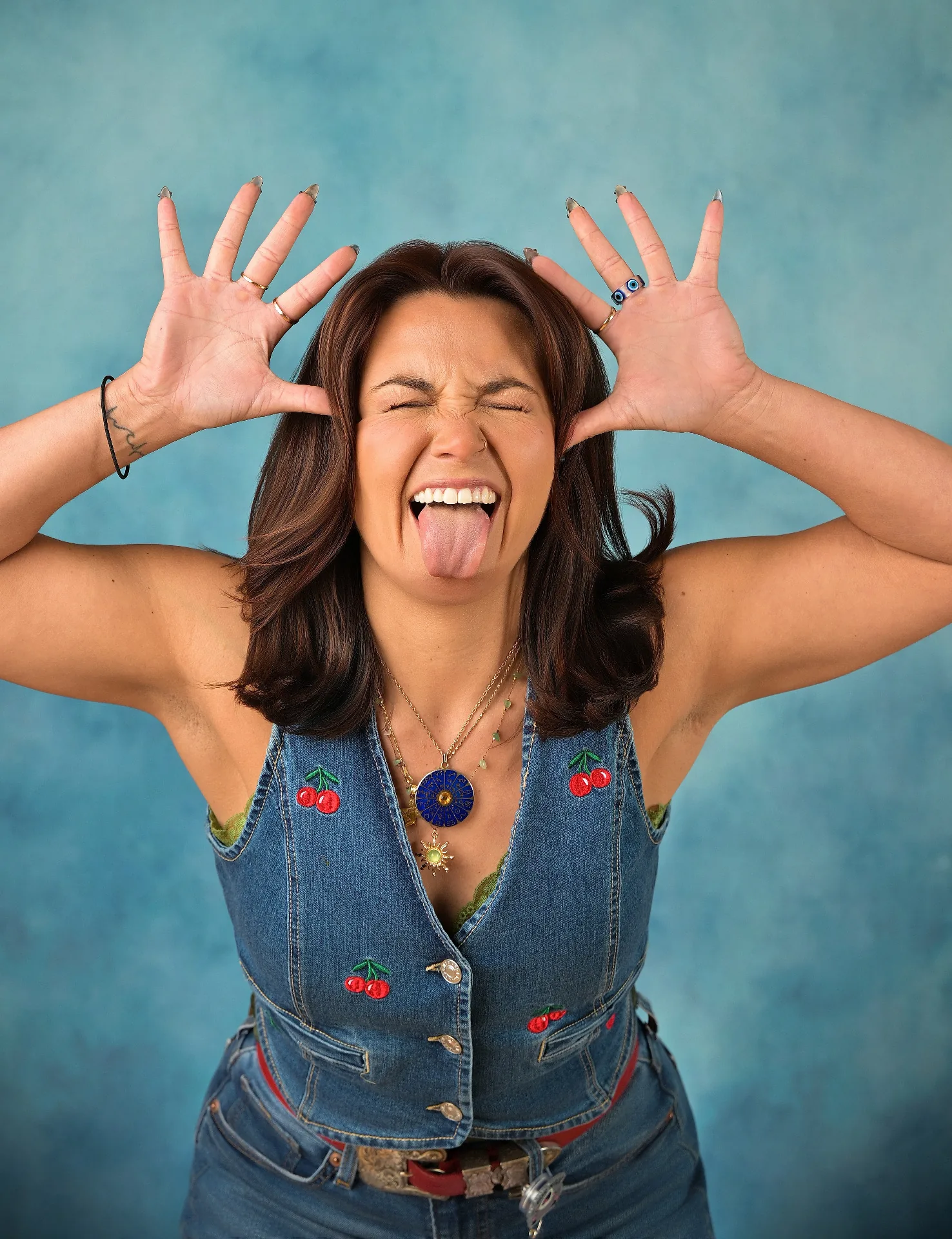 Teacher headshot example 3